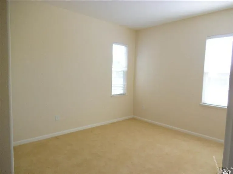 1005 Chatswood Ct — Photo 13