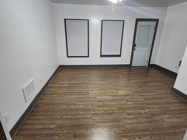 18 Jeanette St — Photo 10