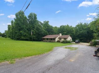 3224 Bomar Rd, Douglasville, GA 30135