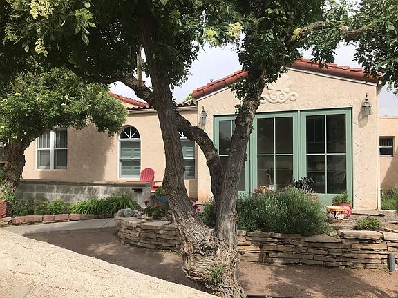 2nd image of 3431 Monte Vista Blvd NE