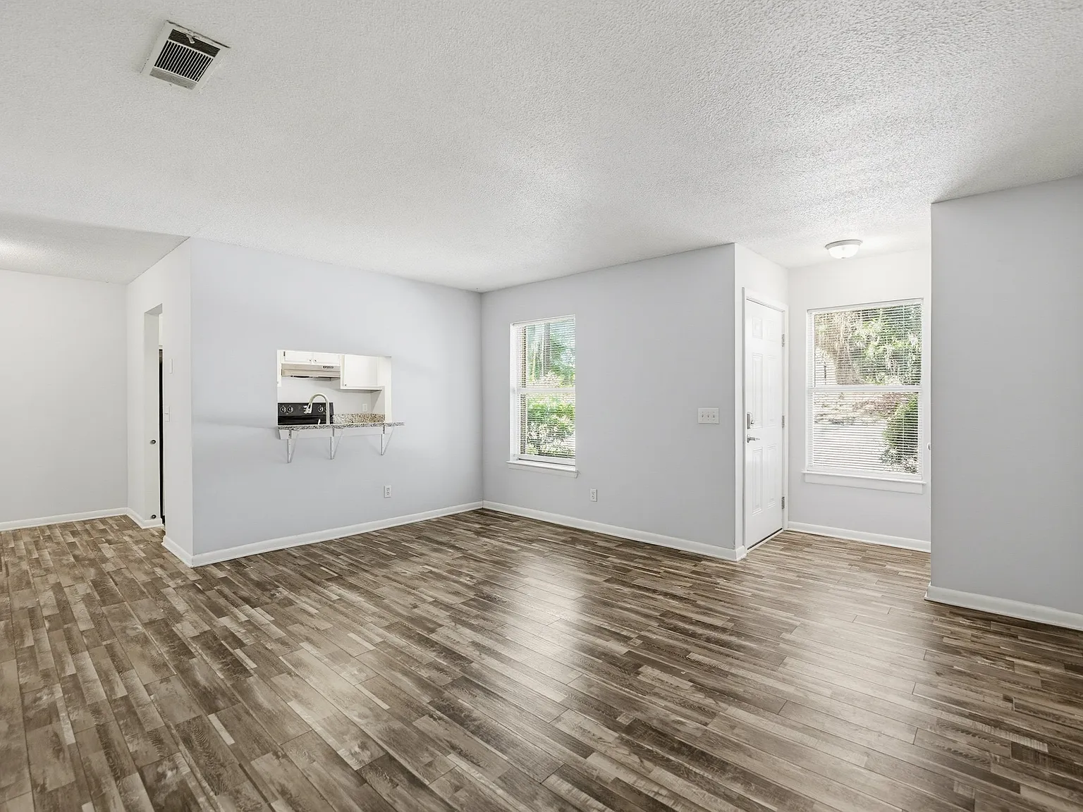 123 Old Jericho Rd — Photo 3