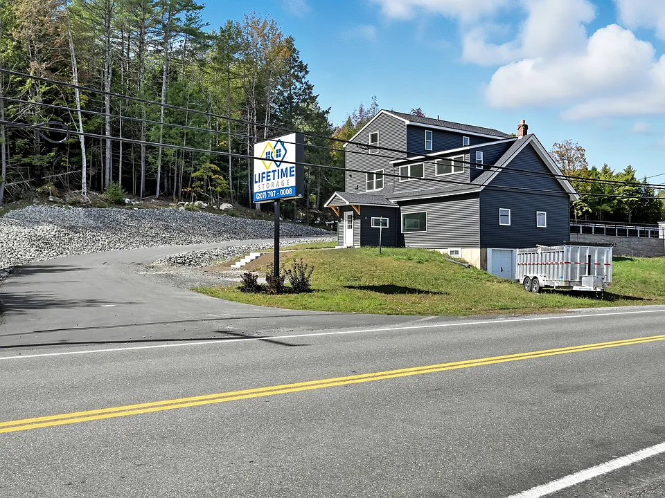 64 Leighton Rd