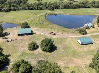 27627 W 335th St, Osawatomie, KS 66064