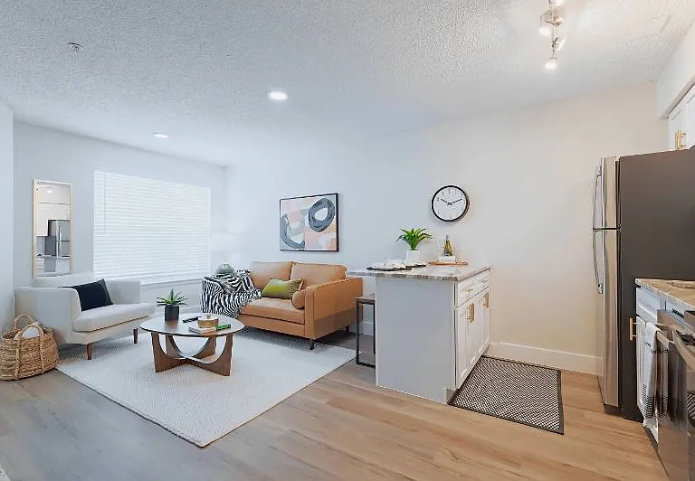 TRELLIS Canyon Creek Apartments — Photo 8