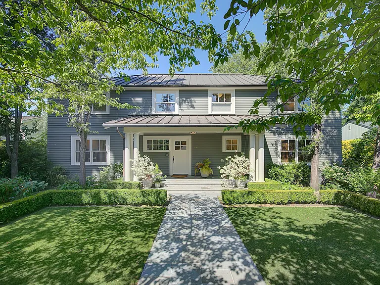 1645 Rambling Ln — Photo 5