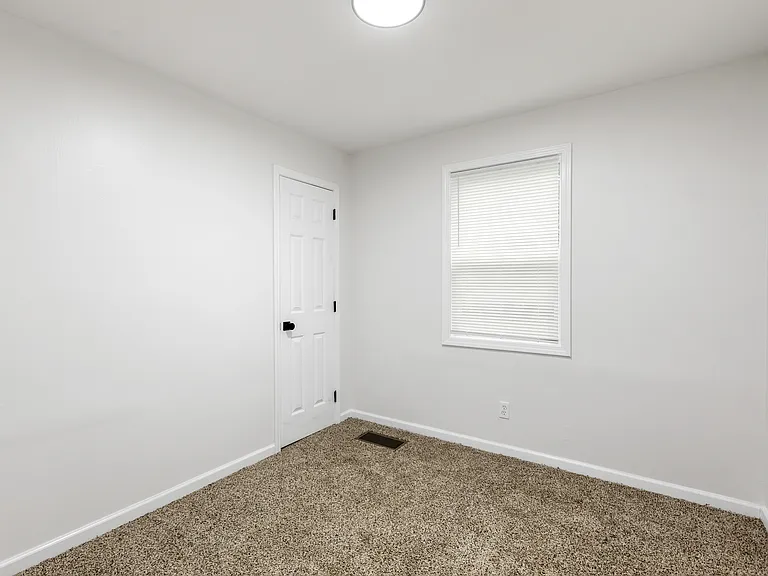 7361 Murry Hill Cir — Photo 7