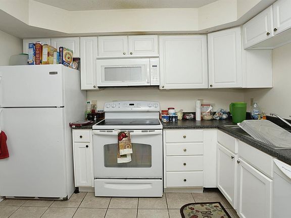 4th image of 617 Anniston Dr #619