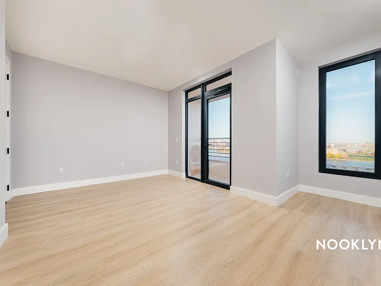26-25 4th St #1006 — Photo 1