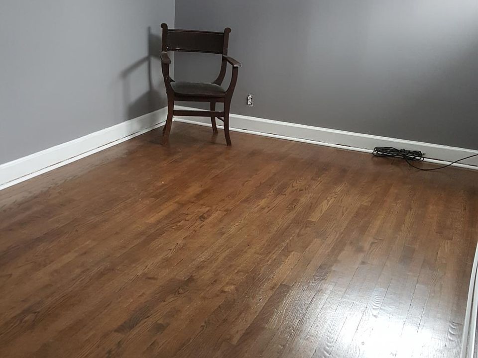 2nd image of 137 Mill St Floor 2