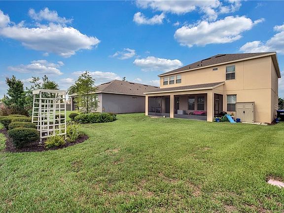 4th image of 8293 Bayview Crossing Dr