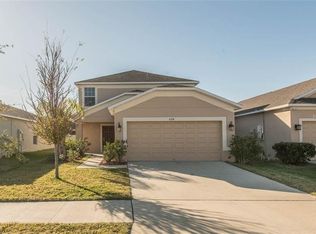6218 Trent Creek Dr, Ruskin, FL 33573