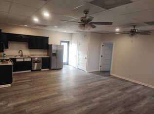 227 N 2nd St #B, Medina, TN 38355