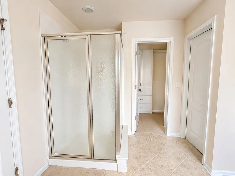 3634 Halcyon Dr — Photo 15