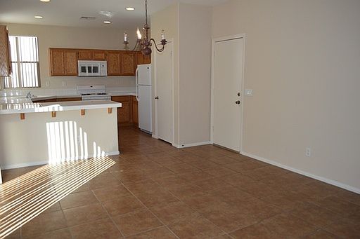 4th image of 5421 Pipers Meadow Ct