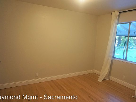4th image of 4732 Bowerwood Dr