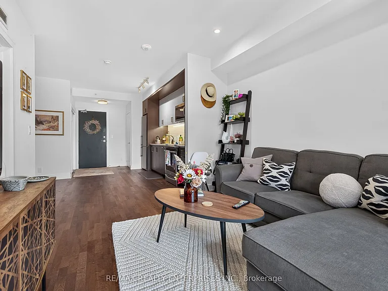1575 Lakeshore Rd W #340 — Photo 13