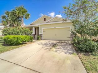 6469 Seasound Dr, Apollo Beach, FL 33572