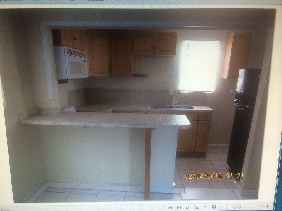 1st image of 412 Columbus Pkwy #1