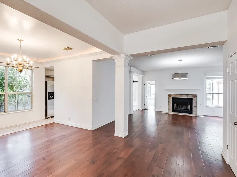 2106 Heather Dr — Photo 26
