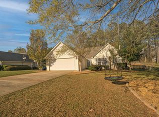 226 Winding Creek Dr, Greenwood, SC 29649
