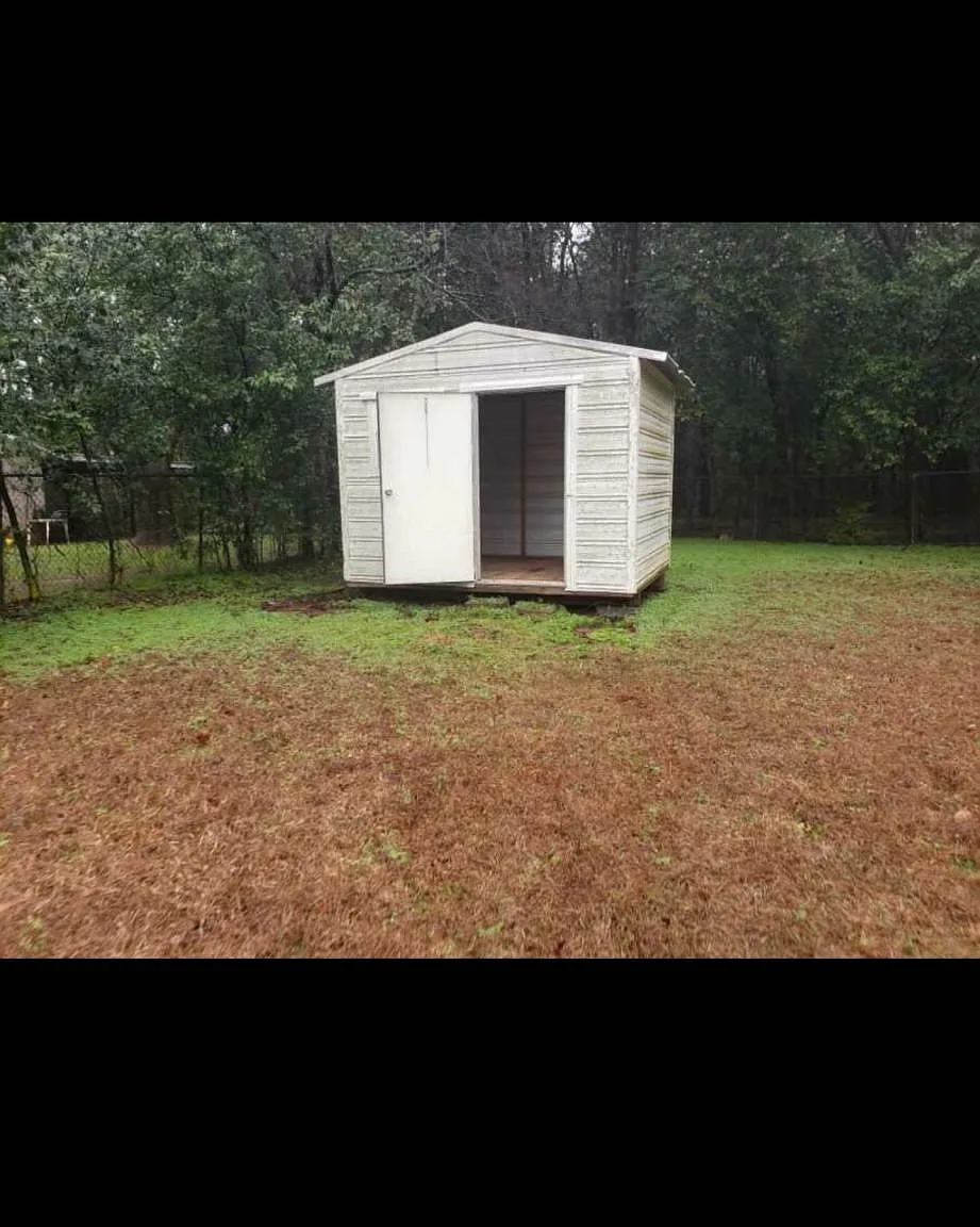 3 bed, 1.5 bath, 1020 sqft, $1,100 — Photo 3