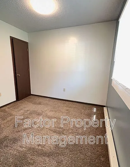418 Allan Ave #1 — Photo 12