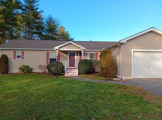903 Fox Run, Middleboro, MA 02346
