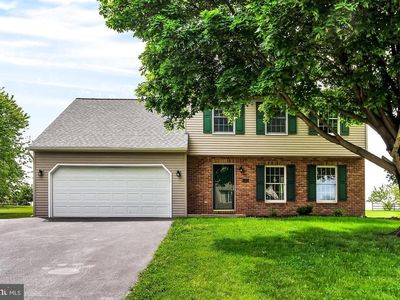 30 Poplar Ln, Mount Wolf, PA, 17347