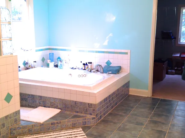 1744 Spring Lily Ln, Hillsborough, NC 27278