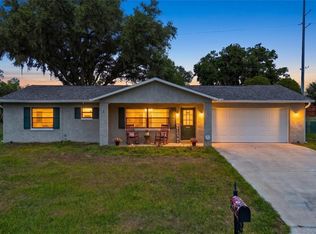 8425 Saint Giles Ct, Zephyrhills, FL 33541