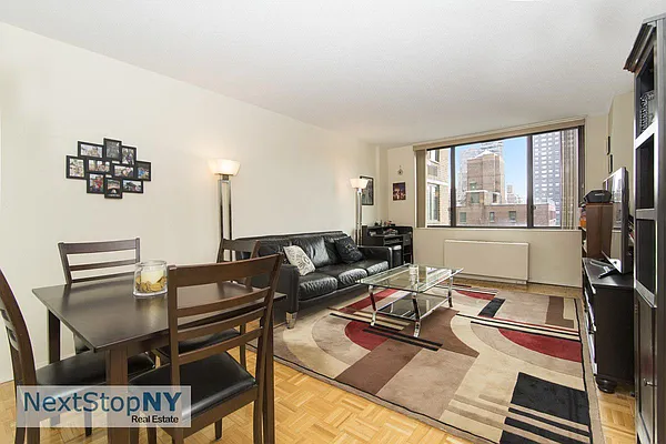 Sold by NextStopNY | media 1