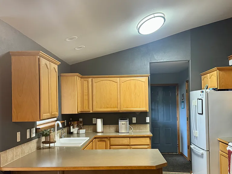 1181 E Elderberry Cir — Photo 7