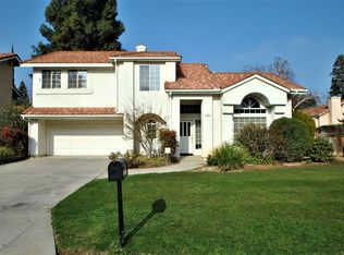 412 E Braddock Dr, Fresno, CA