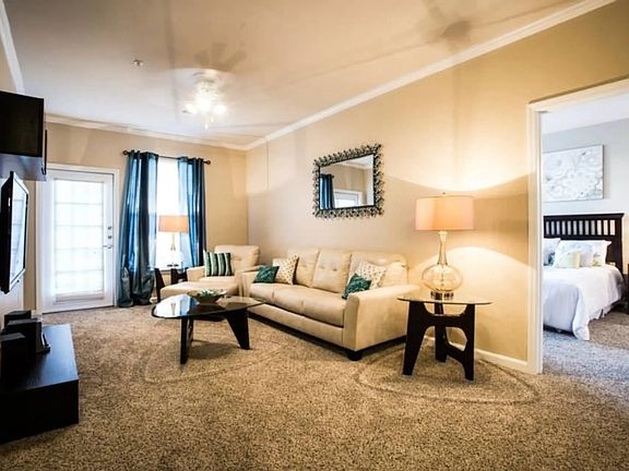 4th image of 135 Westfield Ct #2B-2Ba-986Sqft