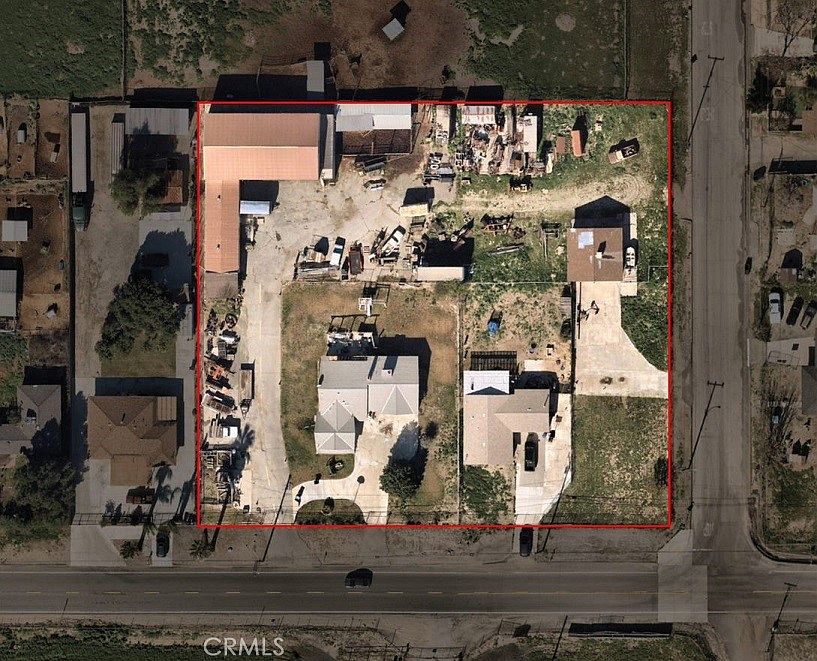 2nd image of 19474 Jurupa Ave