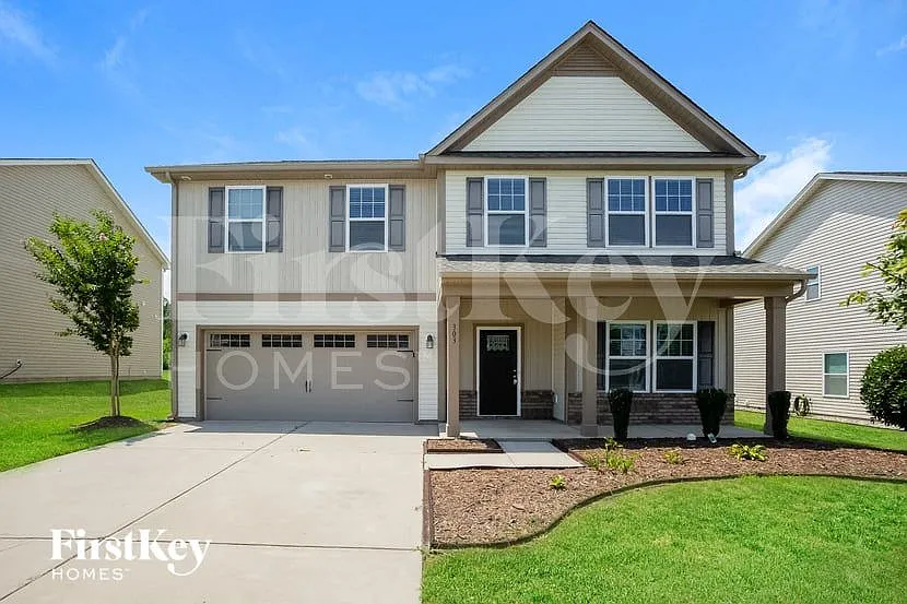 4 bed, 2.5 bath, 3059 sqft, $2,830 — Photo 1