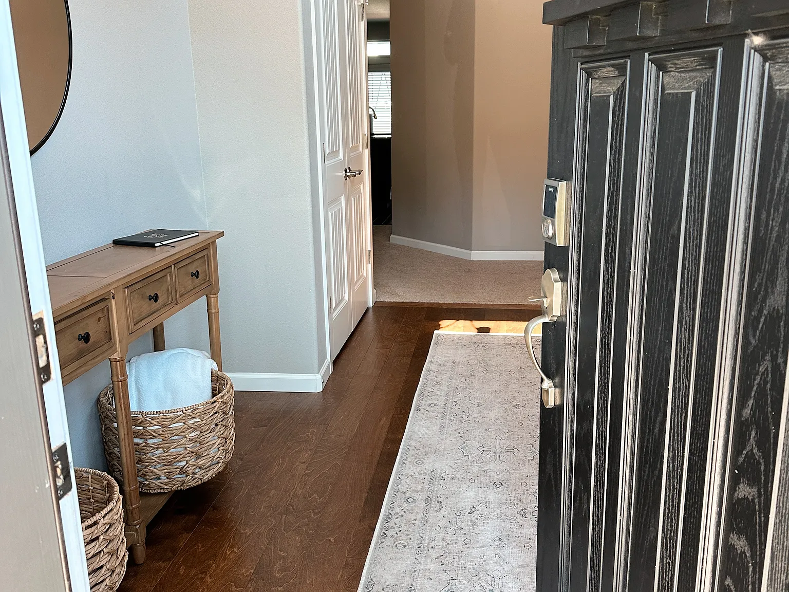3 bed, 2.5 bath, 2040 sqft, $2,875 — Photo 3