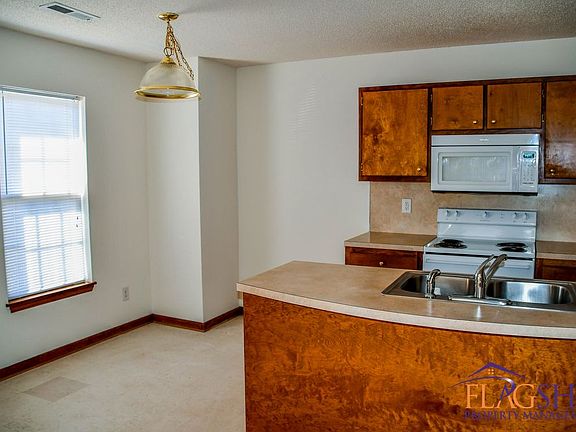 4th image of 1131B Brownlea Dr