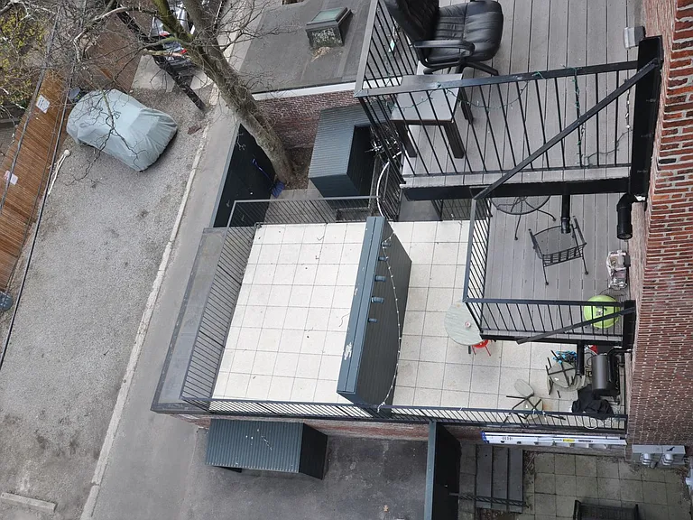 659 Massachusetts Ave #1 — Photo 8