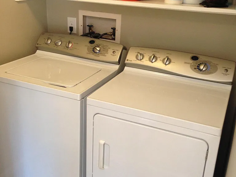 373 Umstead Dr #B — Photo 10