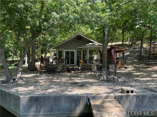 33890 Delaware Rd, Gravois Mills, MO 65037