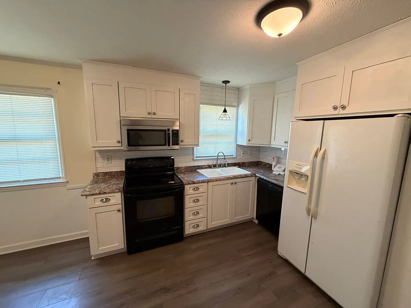 3 Bed, 1.5 Bath Home Available in Greer — Photo 4