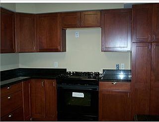 4th image of 7048 Milne Blvd