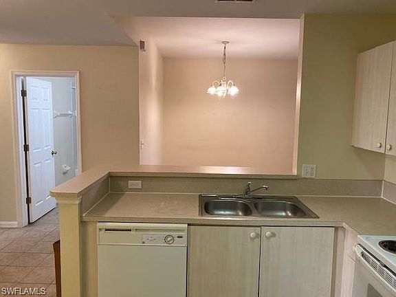 4th image of 4125 Bellasol Cir APT 211
