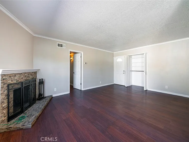 5125 W Crystal Ln — Photo 11