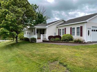 2 Sunset Ave, Franklin, NH 03235