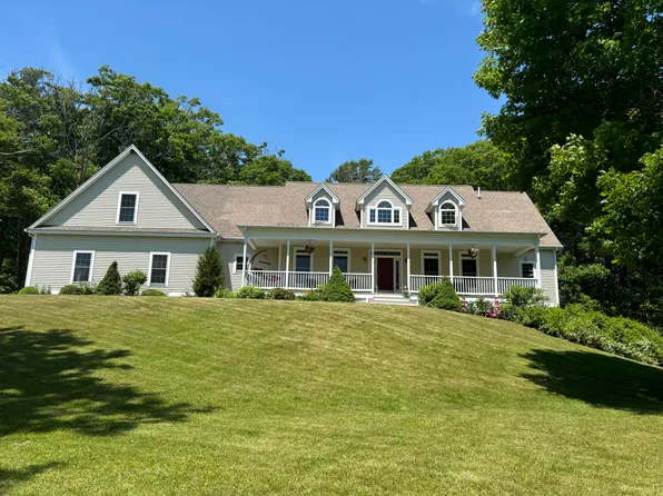 18 Moxie Cove Road, Bristol, ME 04564