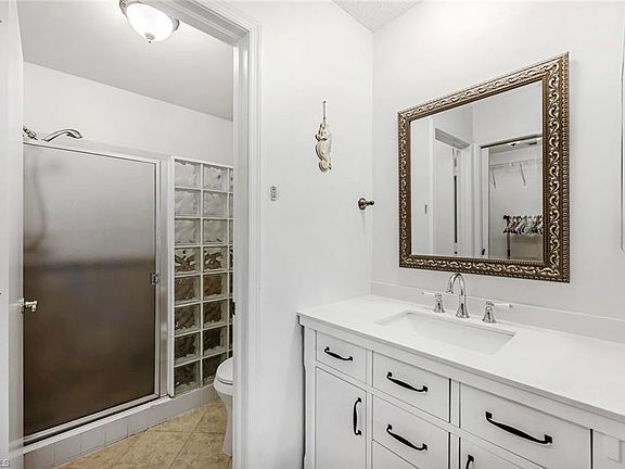 5th image of 5682 Woodmere Lake CIR #D202
