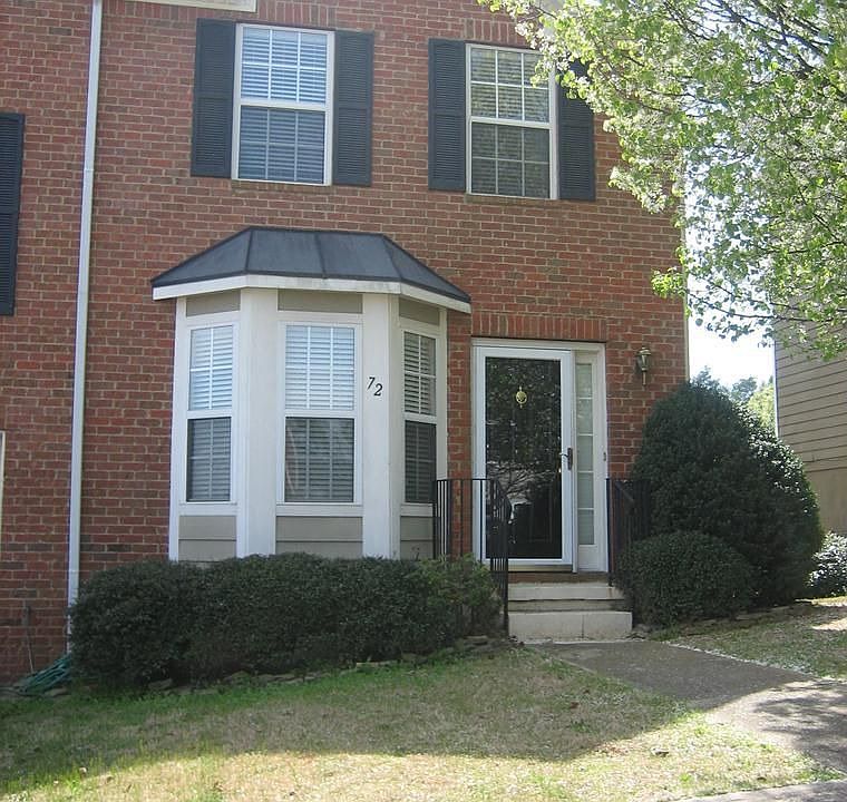 2nd image of 72 Barrington Pl