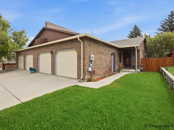 5329 Hacker Ct, Cheyenne, WY 82009